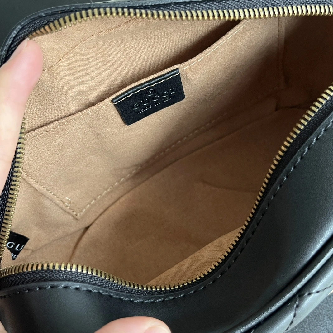 Gucci AAA Quality Messenger Bags For Women Modern 7323