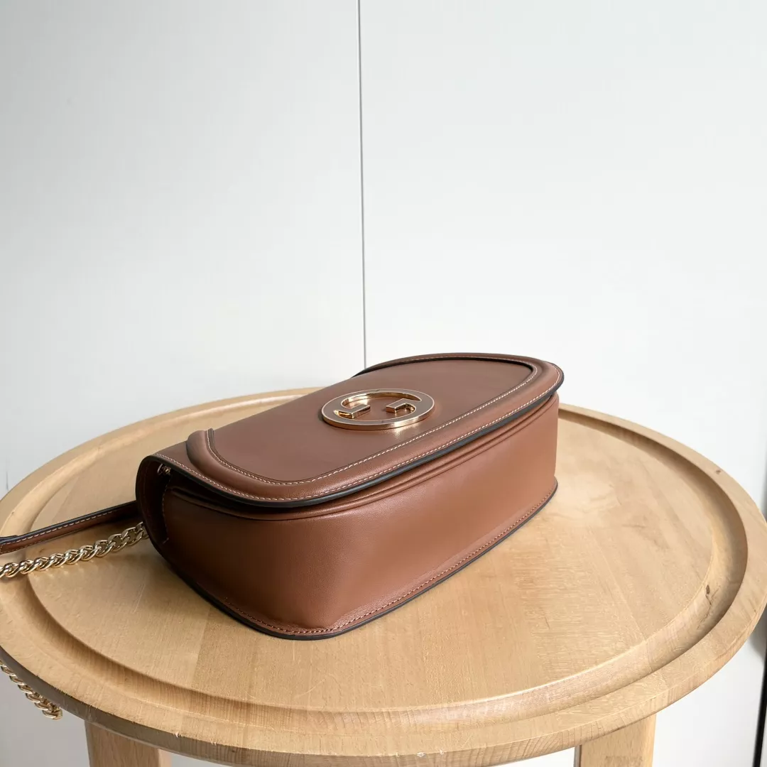Gucci AAA Quality Messenger Bags For Women ModernLook 4870