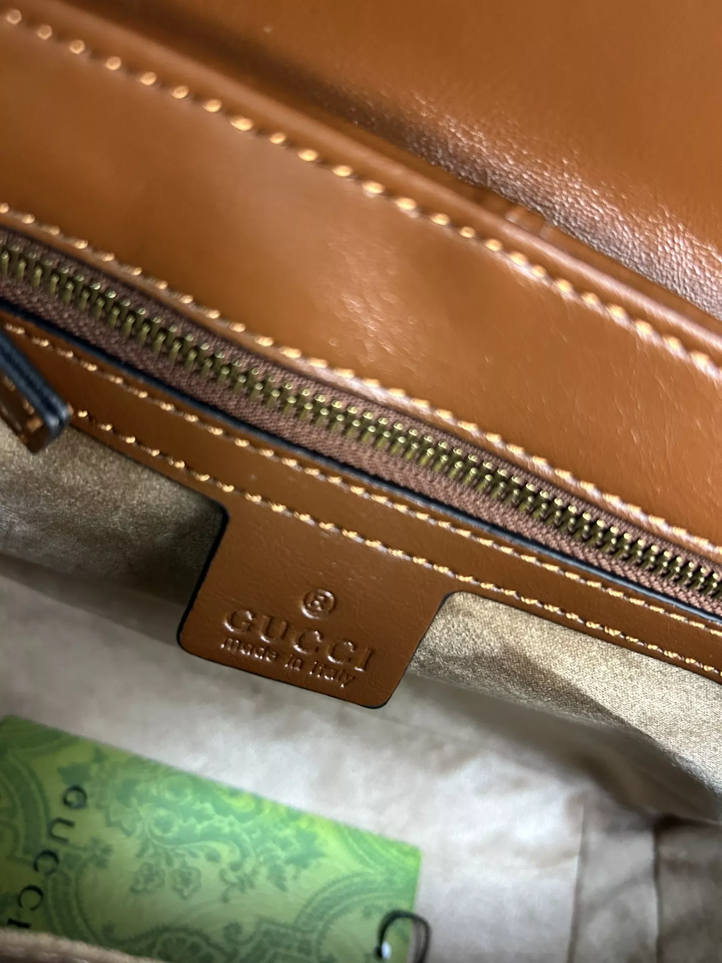 Gucci AAA Quality Messenger Bags For Women Popular 4413