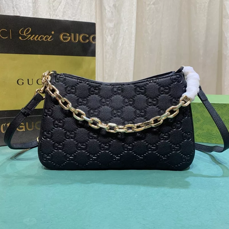Gucci AAA Quality Messenger Bags For Women Popular 4677
