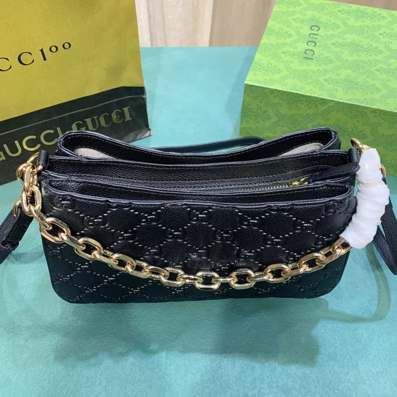 Gucci AAA Quality Messenger Bags For Women Popular 4677