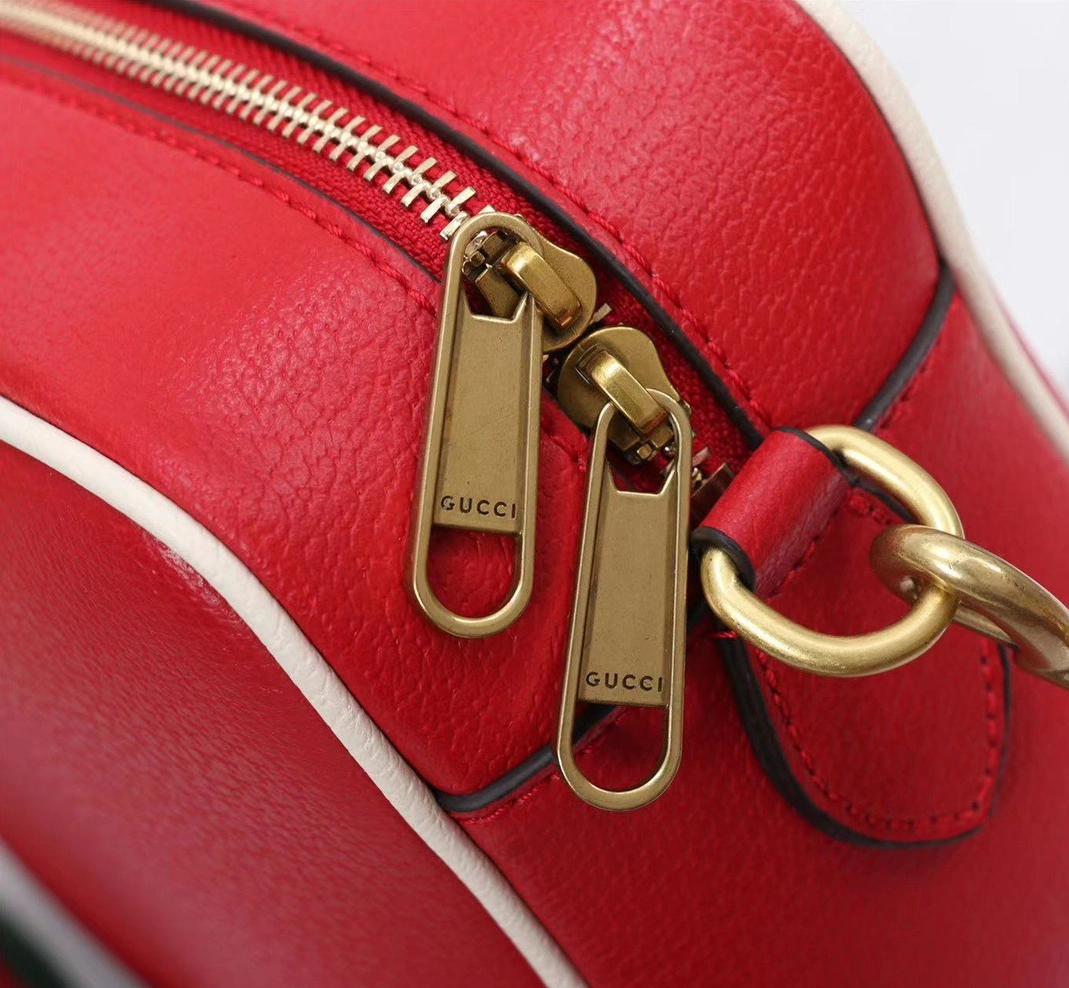Gucci AAA Quality Messenger Bags For Women Practical 5506