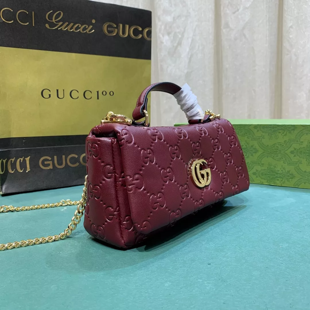 Gucci AAA Quality Messenger Bags For Women Practical 6984