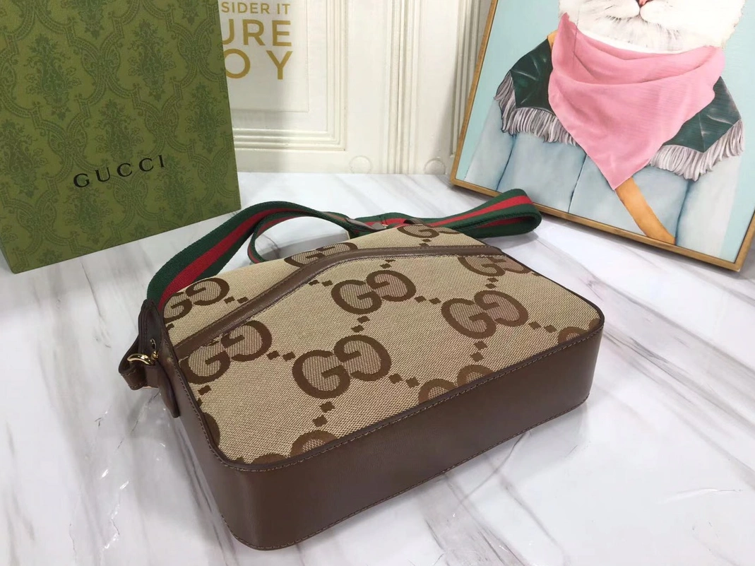 Gucci AAA Quality Messenger Bags For Women Resilient 4414
