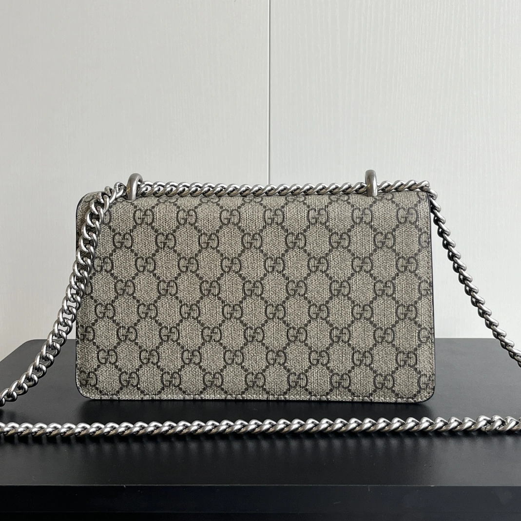 Gucci AAA Quality Messenger Bags For Women Resilient 9813