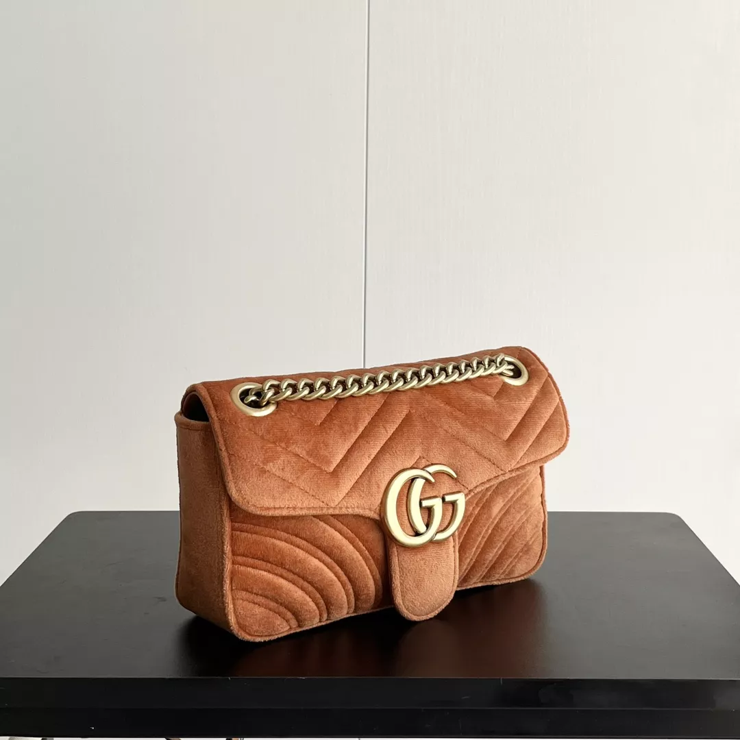 Gucci AAA Quality Messenger Bags For Women SmartChoice 2196