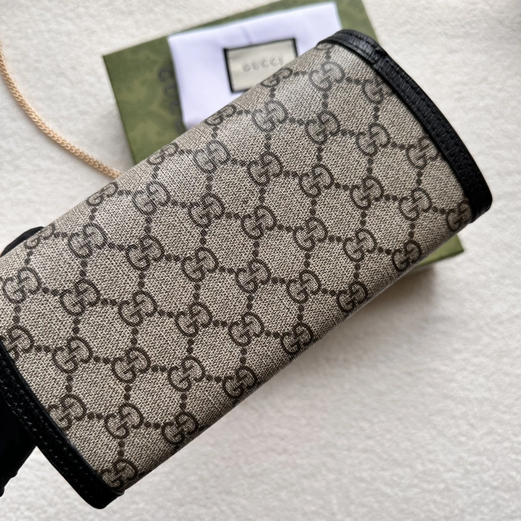 Gucci AAA Quality Messenger Bags For Women SmartChoice 2959