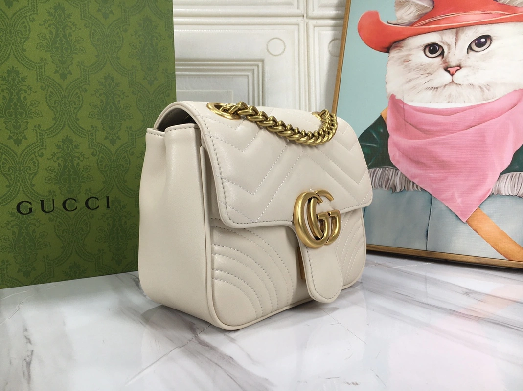 Gucci AAA Quality Messenger Bags For Women SmartChoice 7969