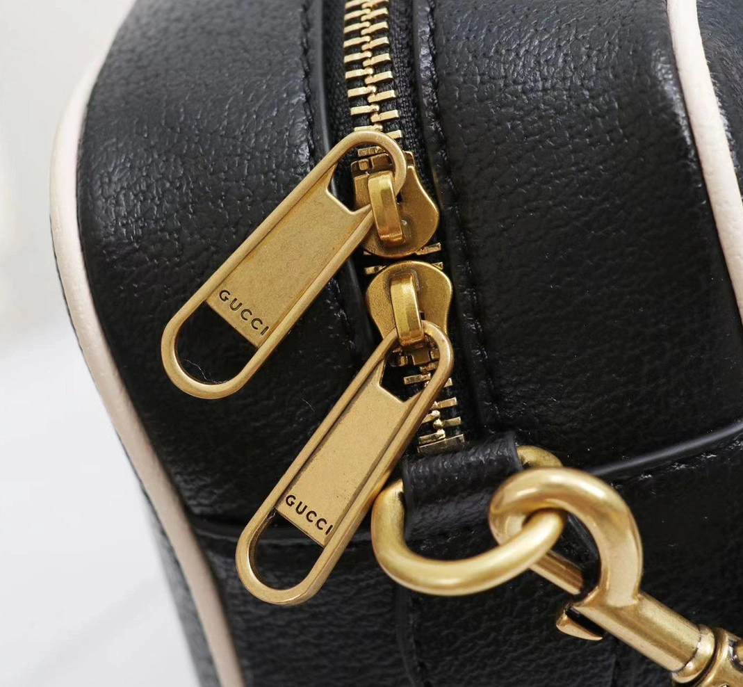 Gucci AAA Quality Messenger Bags For Women Sophisticated 3457