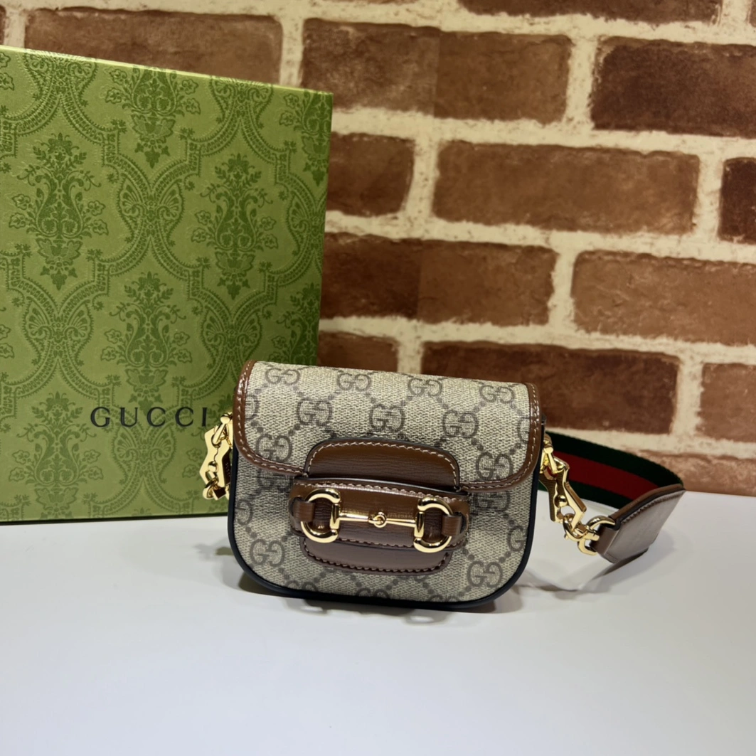 Gucci AAA Quality Messenger Bags For Women Sophisticated 5424