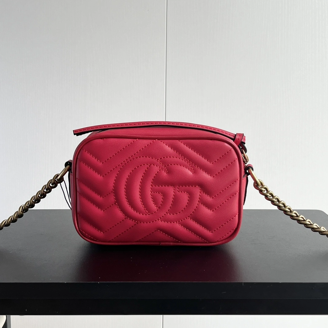 Gucci AAA Quality Messenger Bags For Women Sophisticated 5606