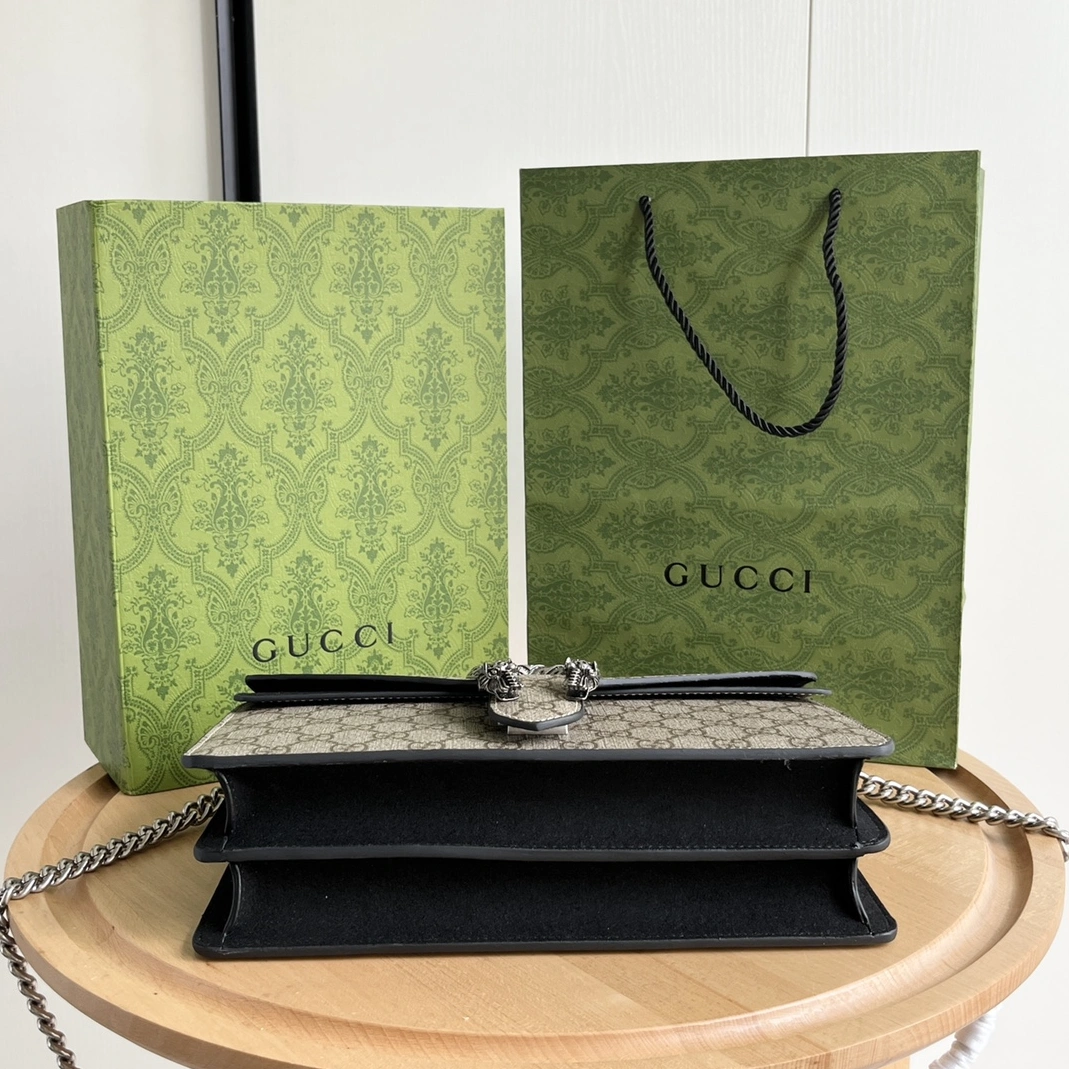 Gucci AAA Quality Messenger Bags For Women Sophisticated 8538