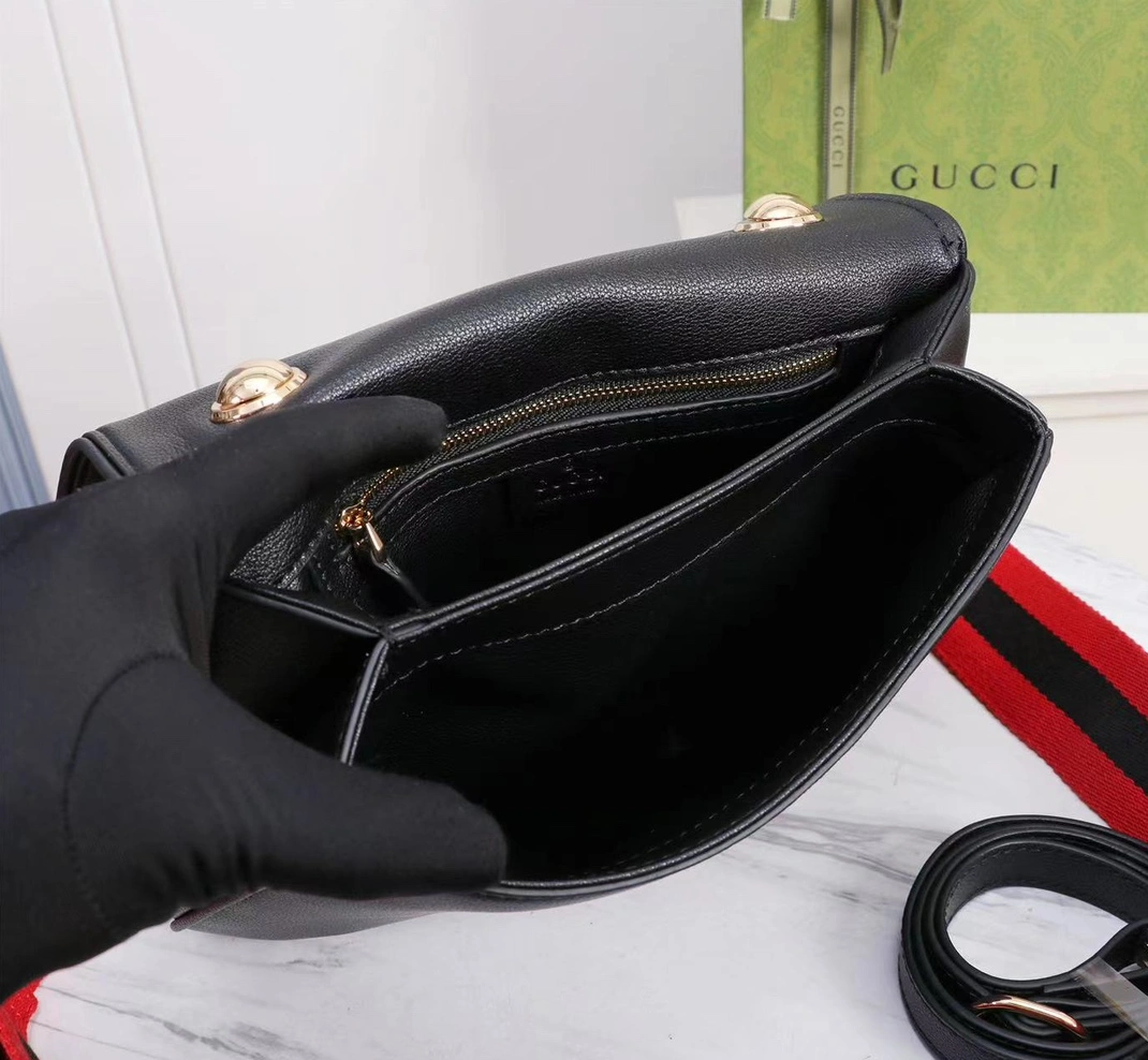Gucci AAA Quality Messenger Bags For Women Sophisticated 9161