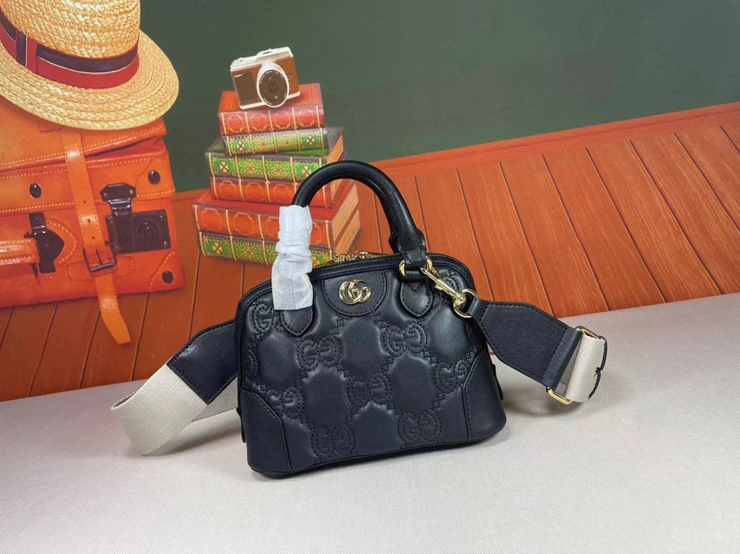 Gucci AAA Quality Messenger Bags For Women SportInspired 2998