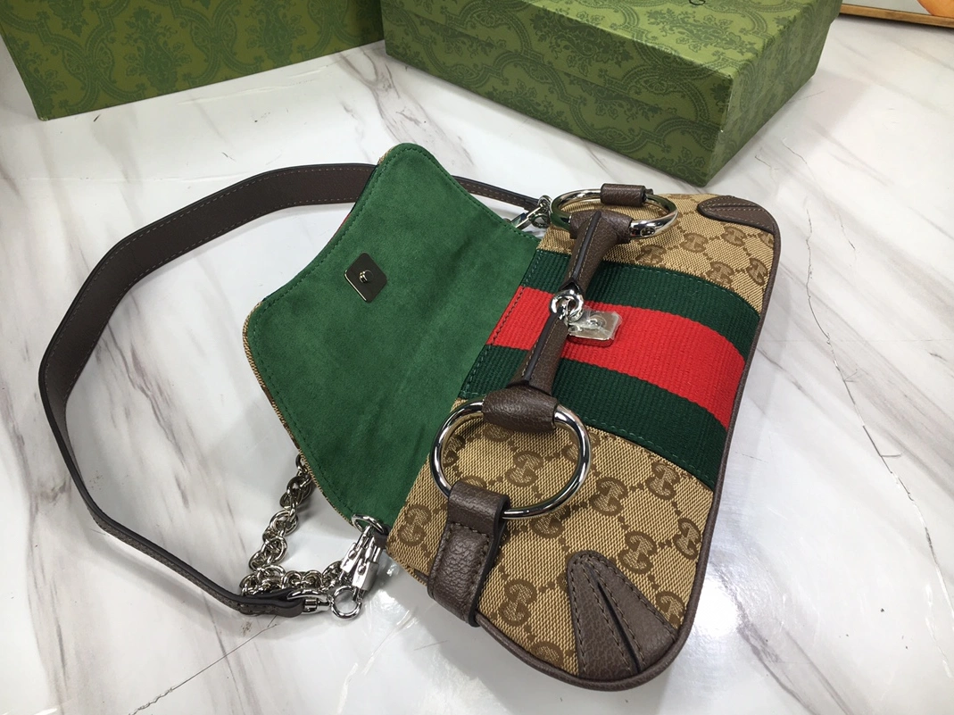 Gucci AAA Quality Messenger Bags For Women SportInspired 6015