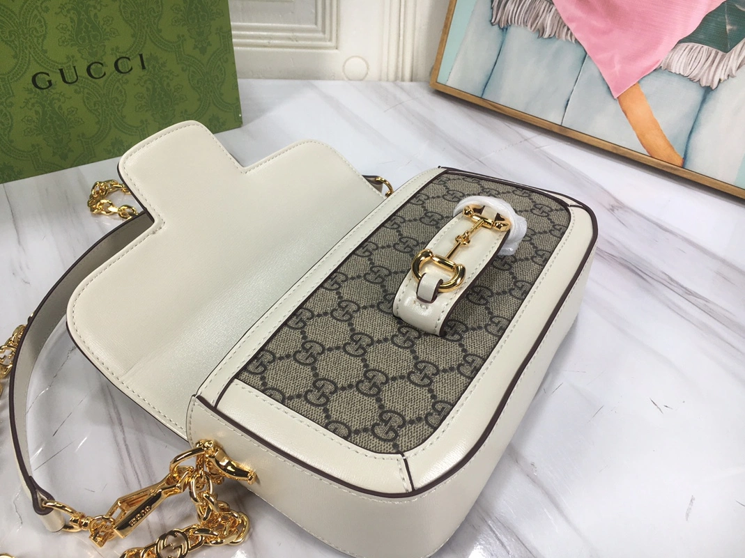 Gucci AAA Quality Messenger Bags For Women SportInspired 9335