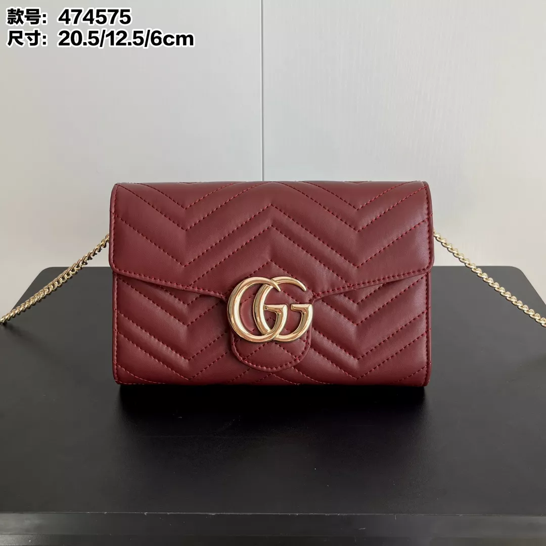 Gucci AAA Quality Messenger Bags For Women SportInspired 9990