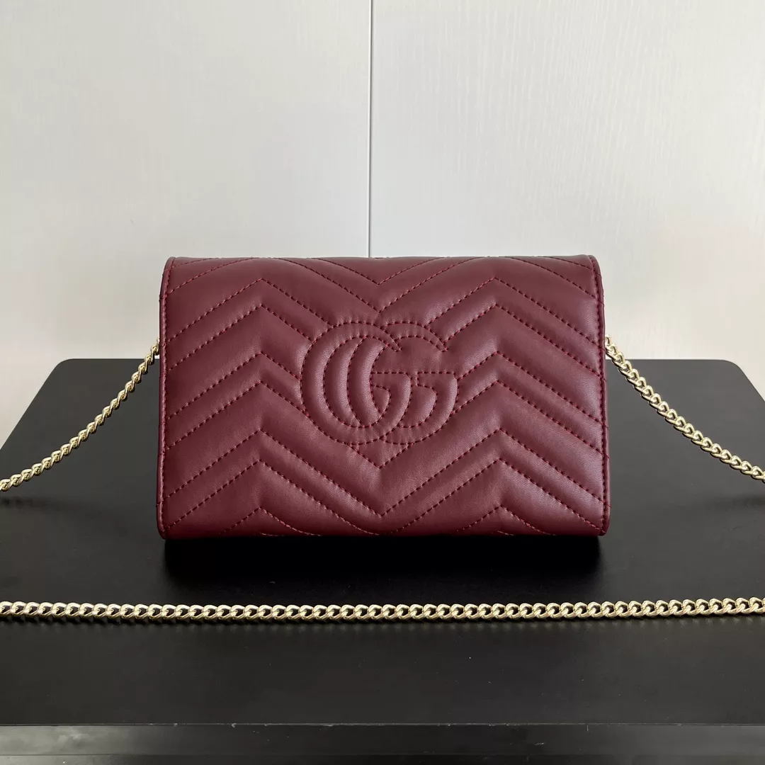 Gucci AAA Quality Messenger Bags For Women SportInspired 9990