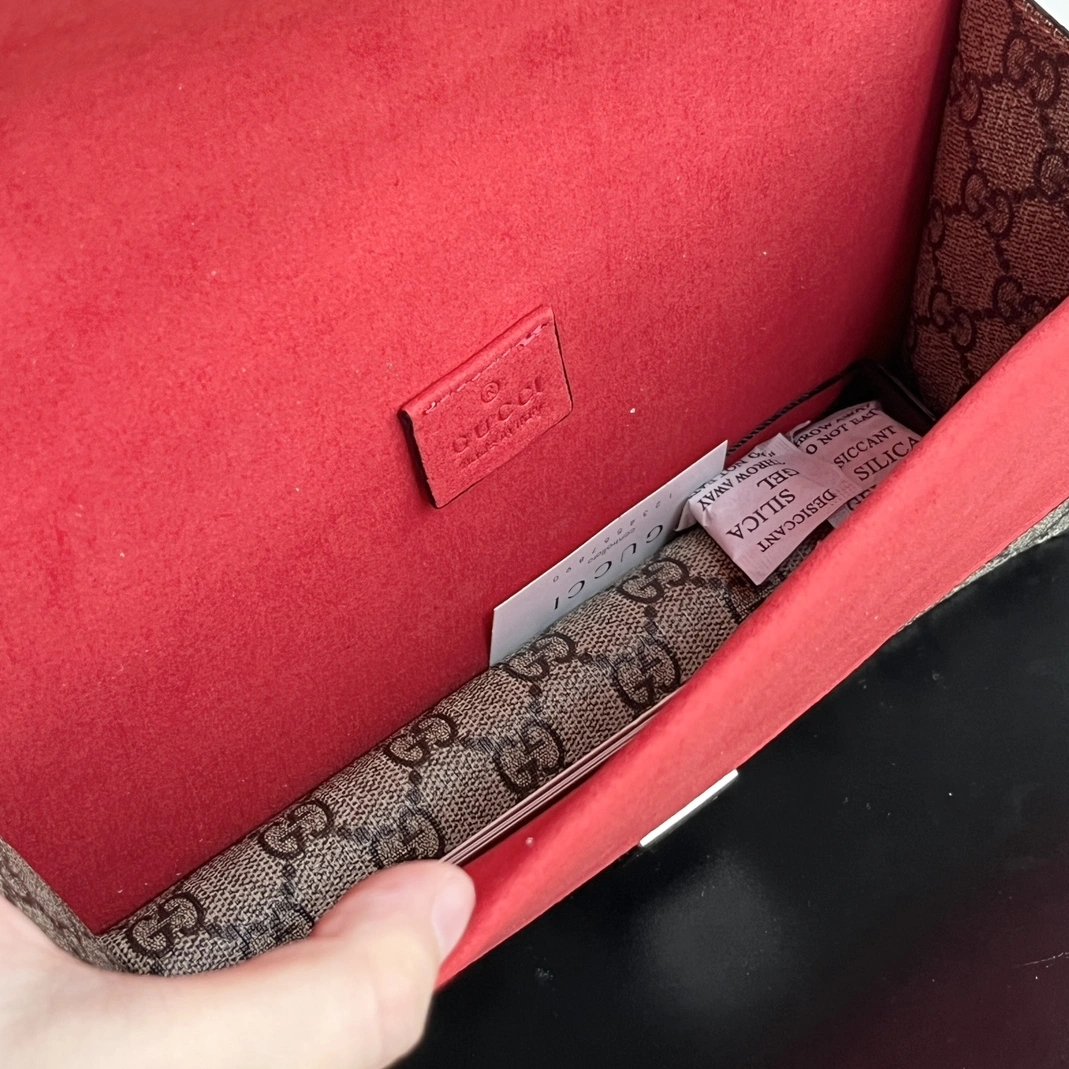 Gucci AAA Quality Messenger Bags For Women StreetReady 4377