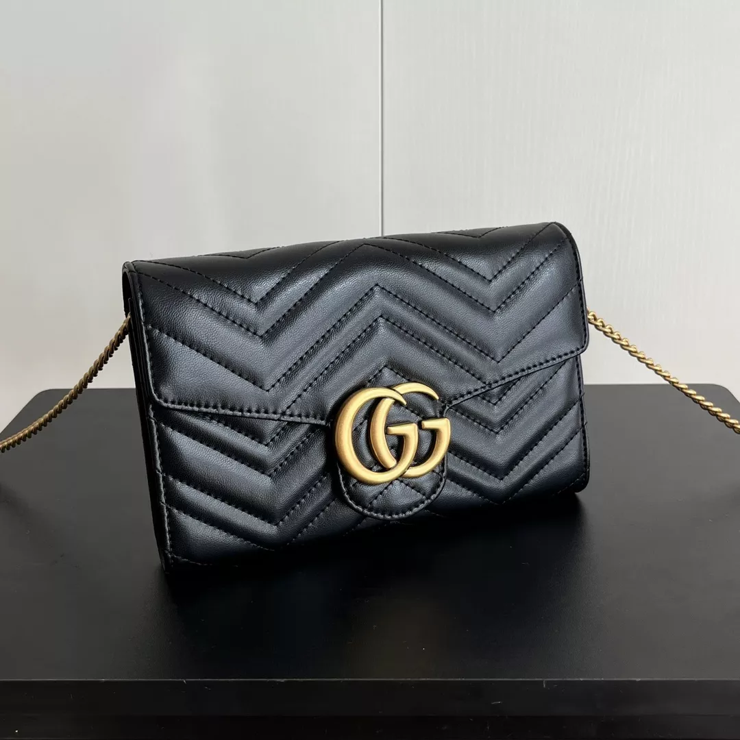 Gucci AAA Quality Messenger Bags For Women StreetReady 9420