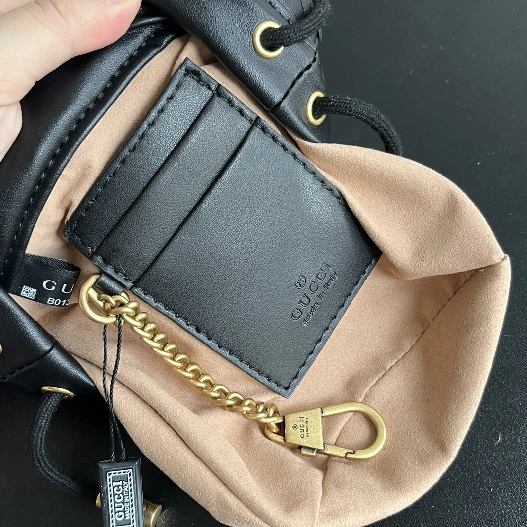 Gucci AAA Quality Messenger Bags For Women Timeless 8934