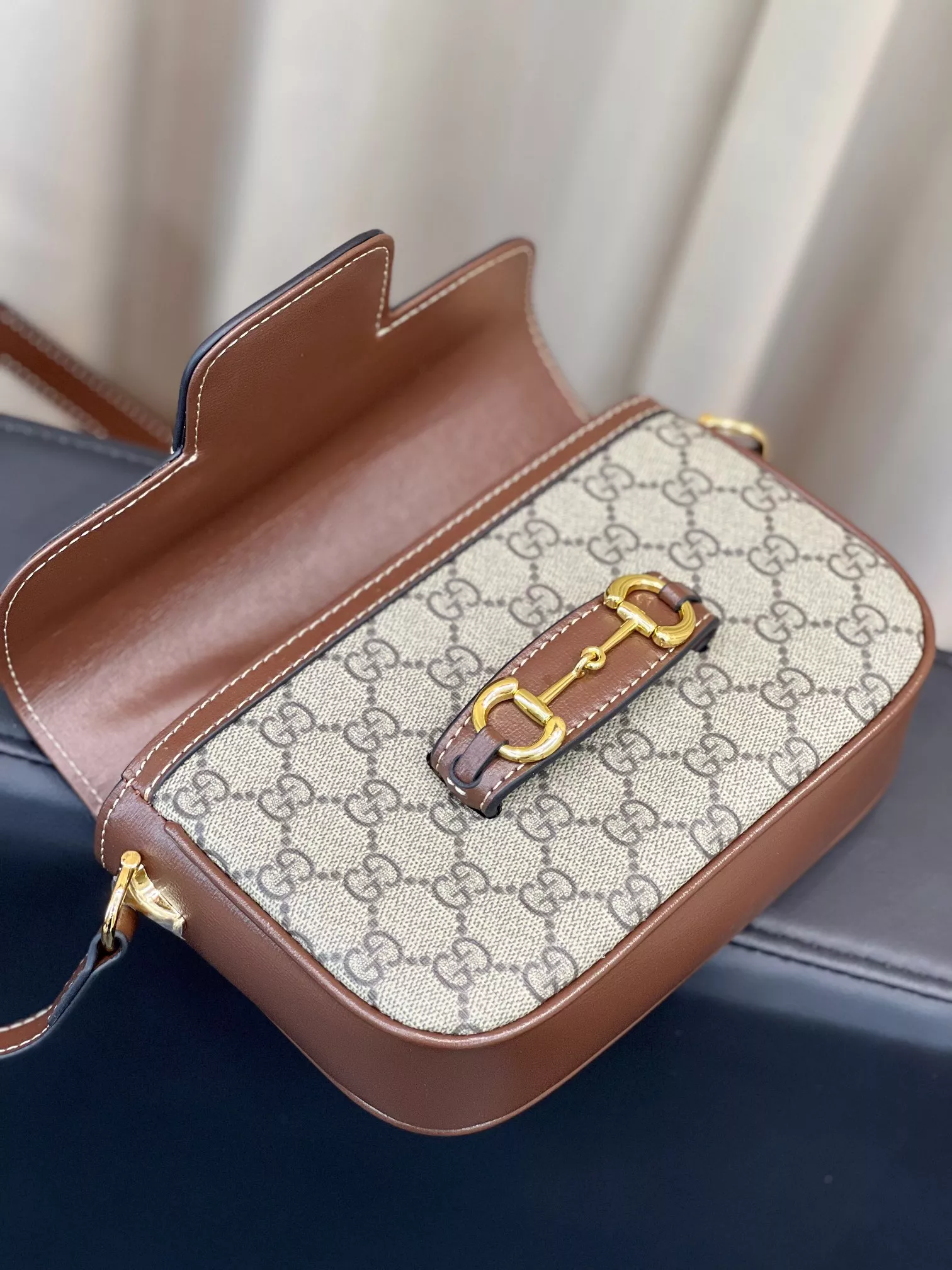 Gucci AAA Quality Messenger Bags For Women TopPick 5390