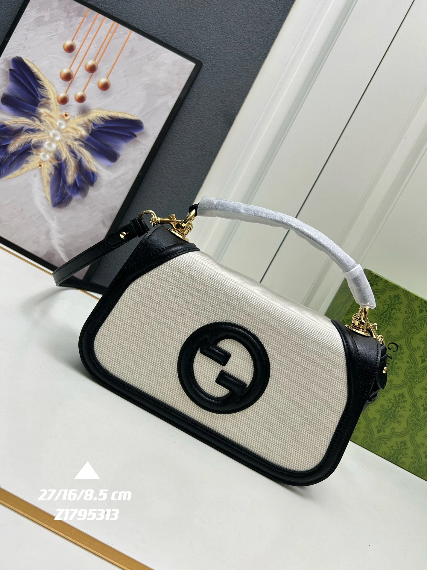 Gucci AAA Quality Messenger Bags For Women Trendy 1493