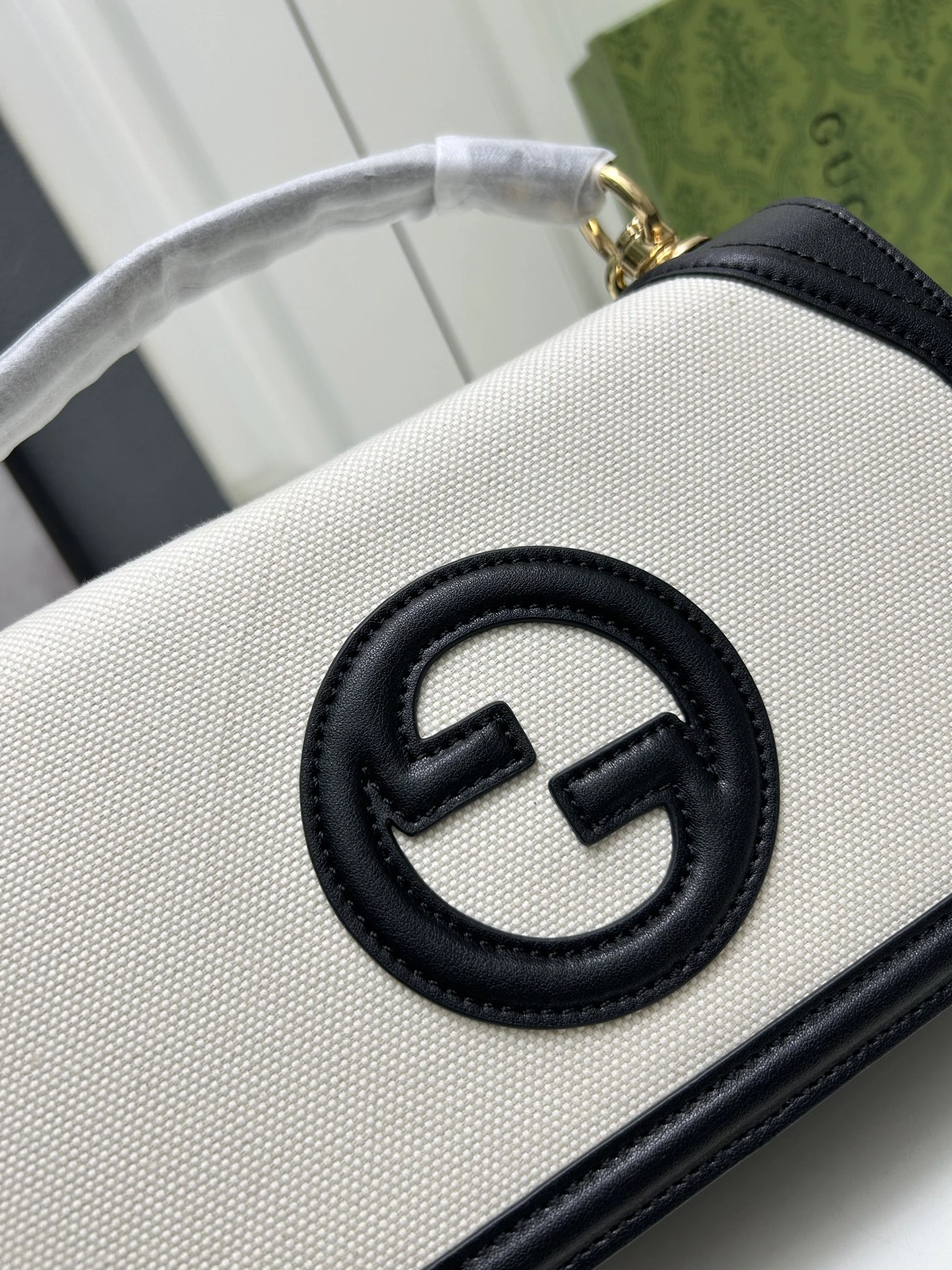 Gucci AAA Quality Messenger Bags For Women Trendy 1493