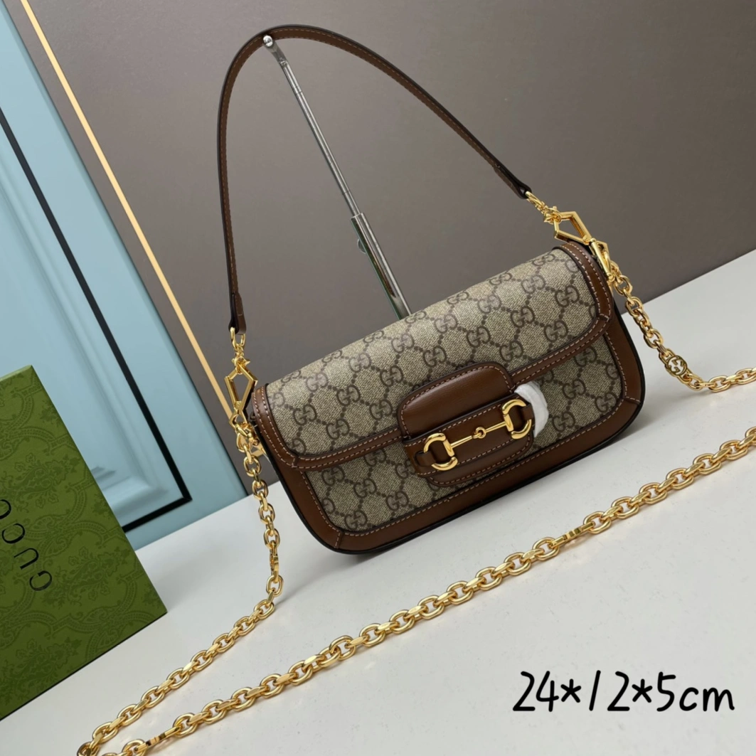 Gucci AAA Quality Messenger Bags For Women Trendy 3224