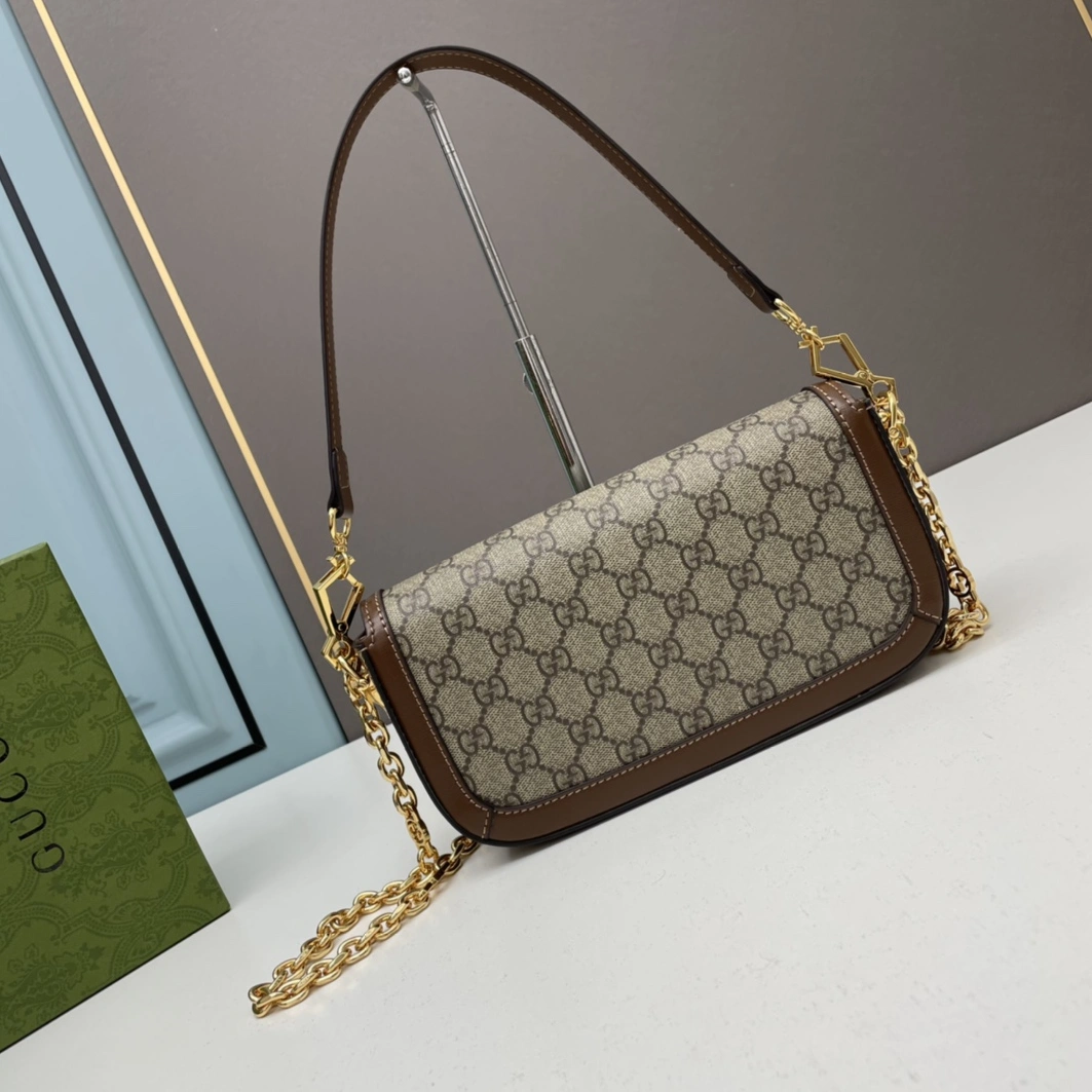 Gucci AAA Quality Messenger Bags For Women Trendy 3224
