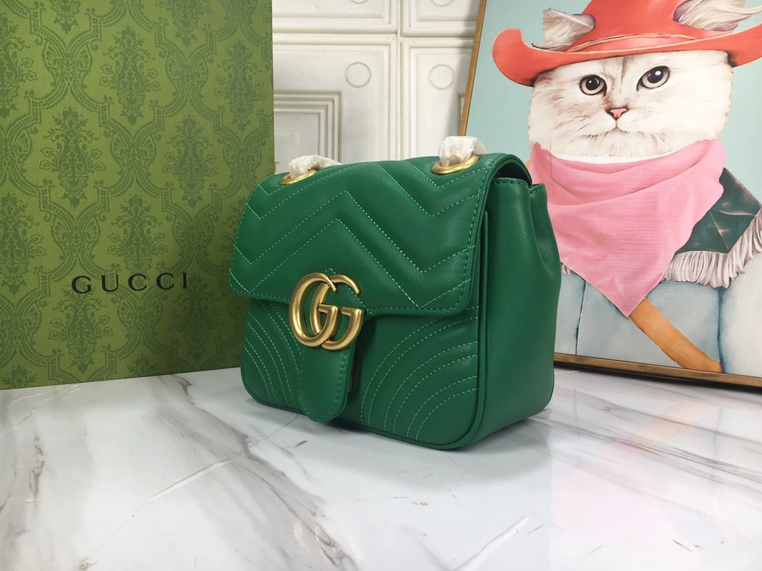 Gucci AAA Quality Messenger Bags For Women Trendy 4739