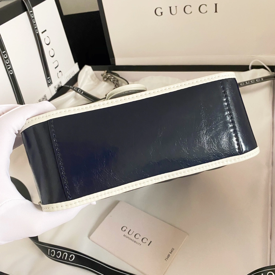 Gucci AAA Quality Messenger Bags For Women Trendy 6496