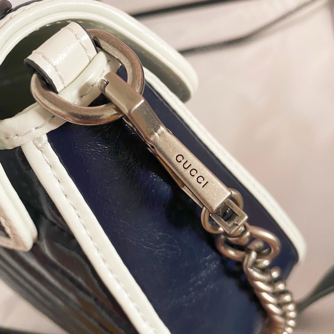 Gucci AAA Quality Messenger Bags For Women Trendy 6496