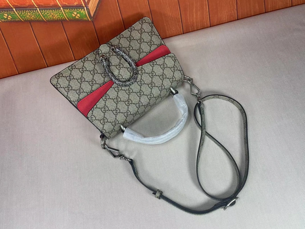 Gucci AAA Quality Messenger Bags For Women Trendy 8179