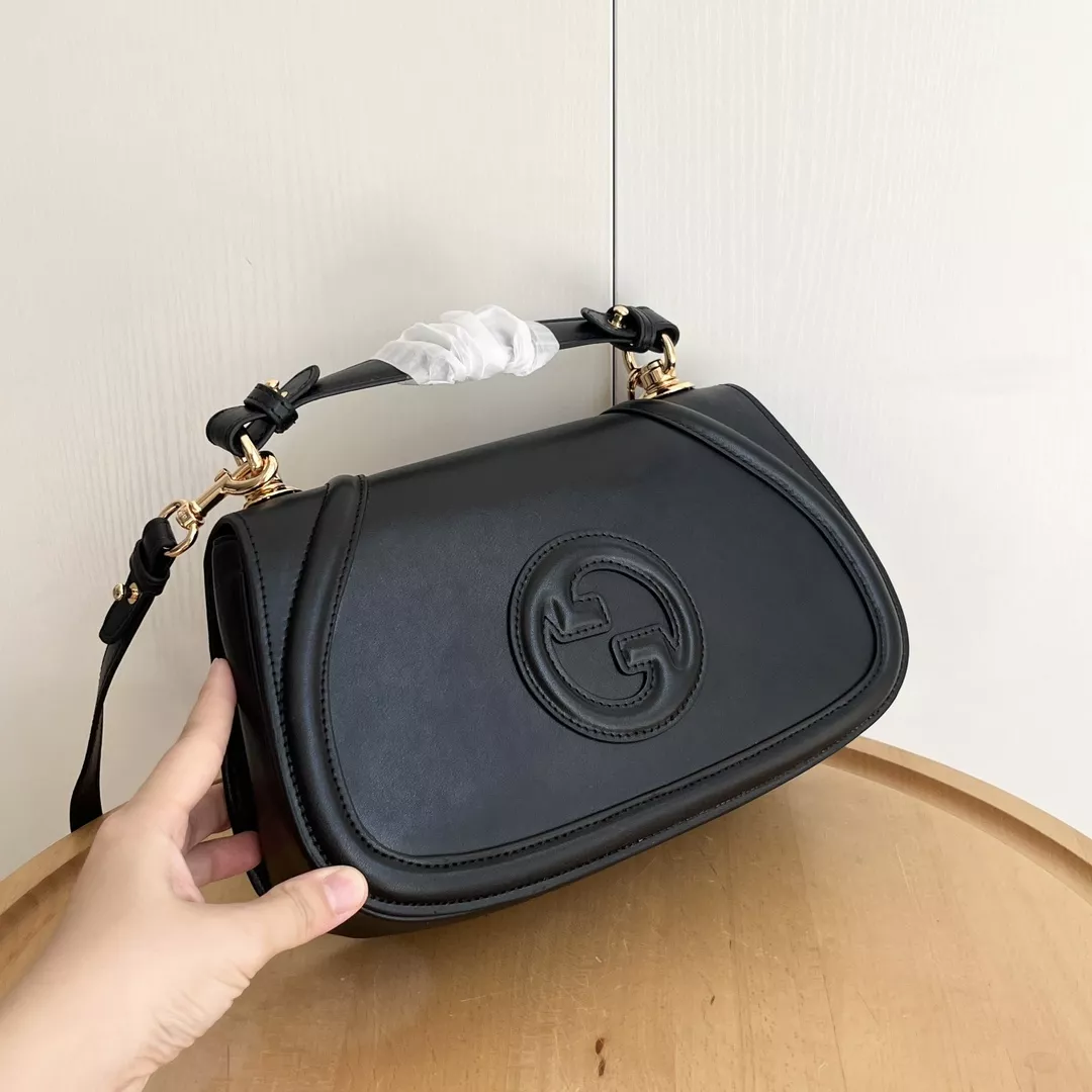 Gucci AAA Quality Messenger Bags For Women Unique 3313