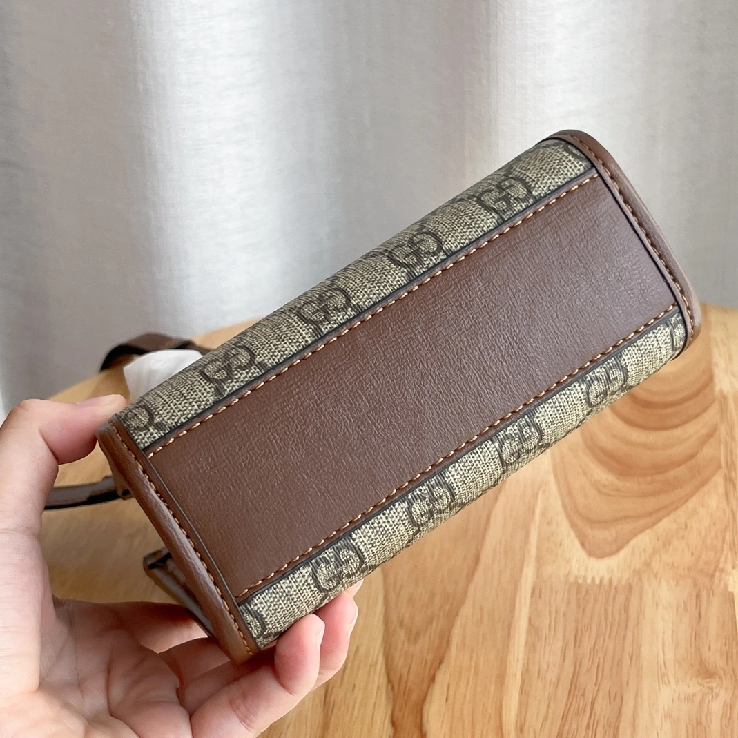 Gucci AAA Quality Messenger Bags For Women Unique 4964
