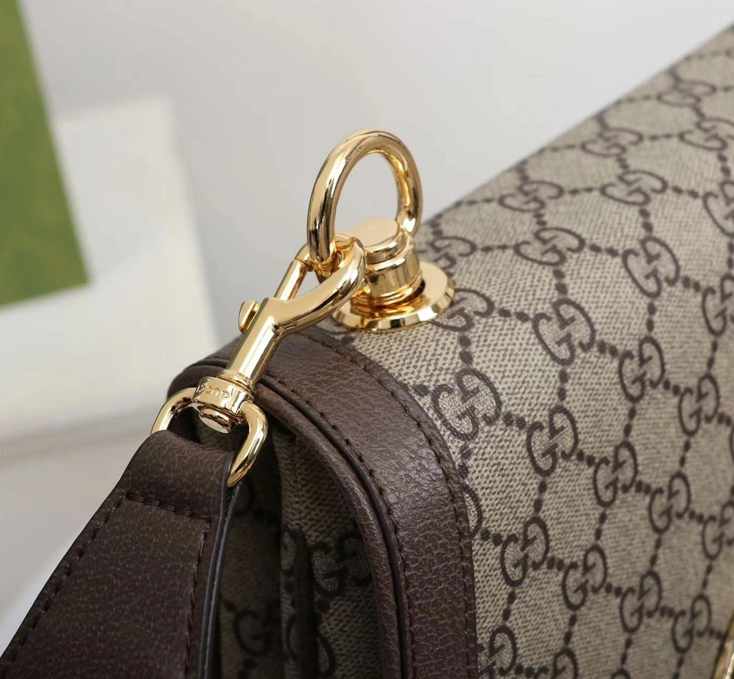 Gucci AAA Quality Messenger Bags For Women Unique 769