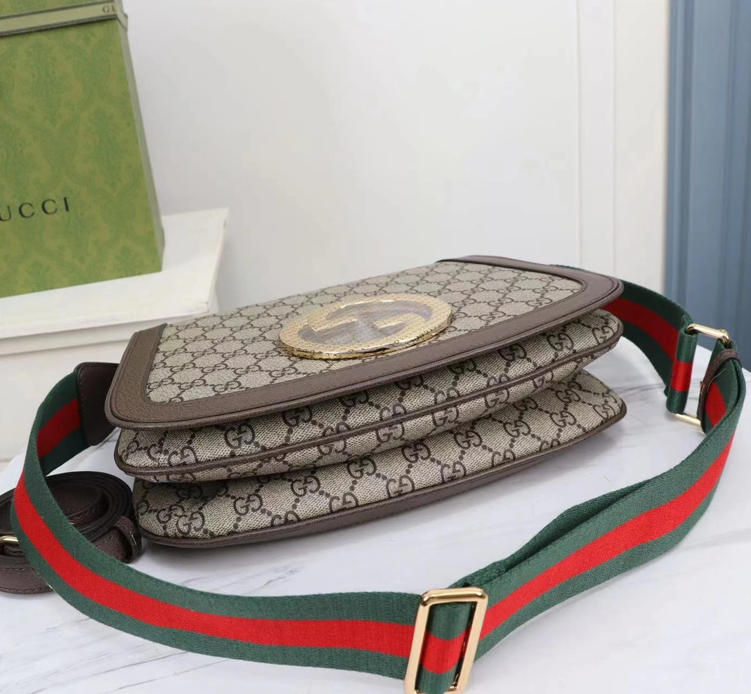 Gucci AAA Quality Messenger Bags For Women Unique 769