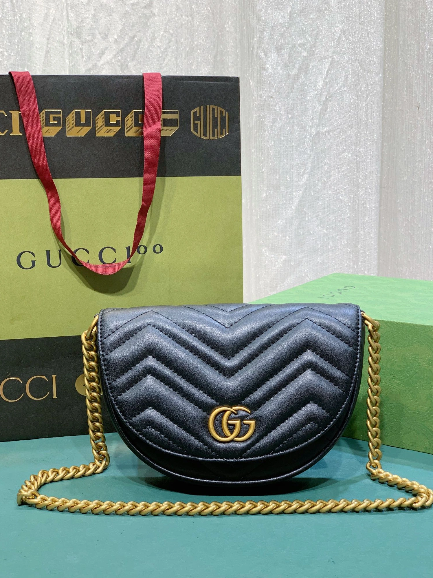 Gucci AAA Quality Messenger Bags For Women Unique 8499