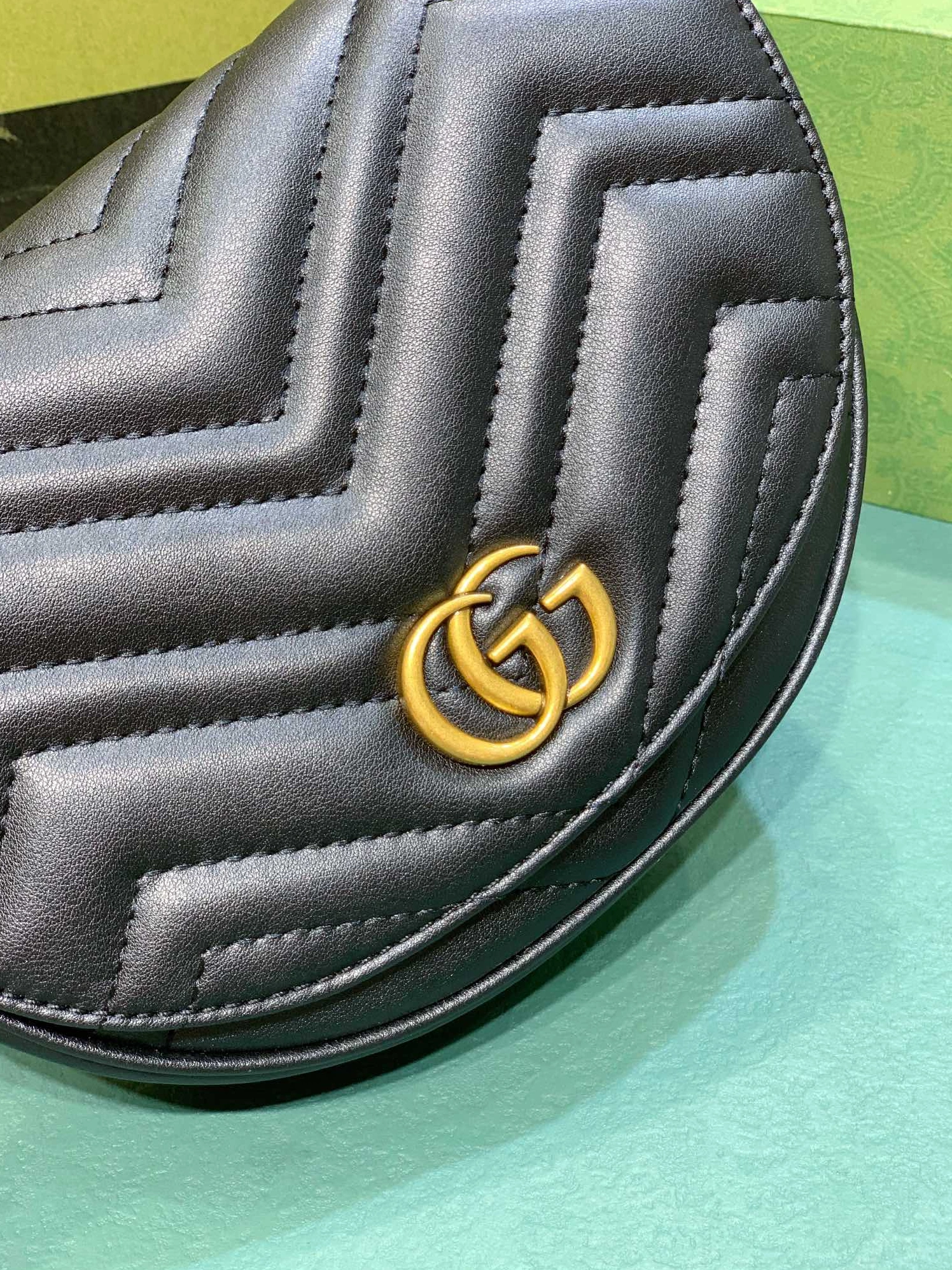 Gucci AAA Quality Messenger Bags For Women Unique 8499