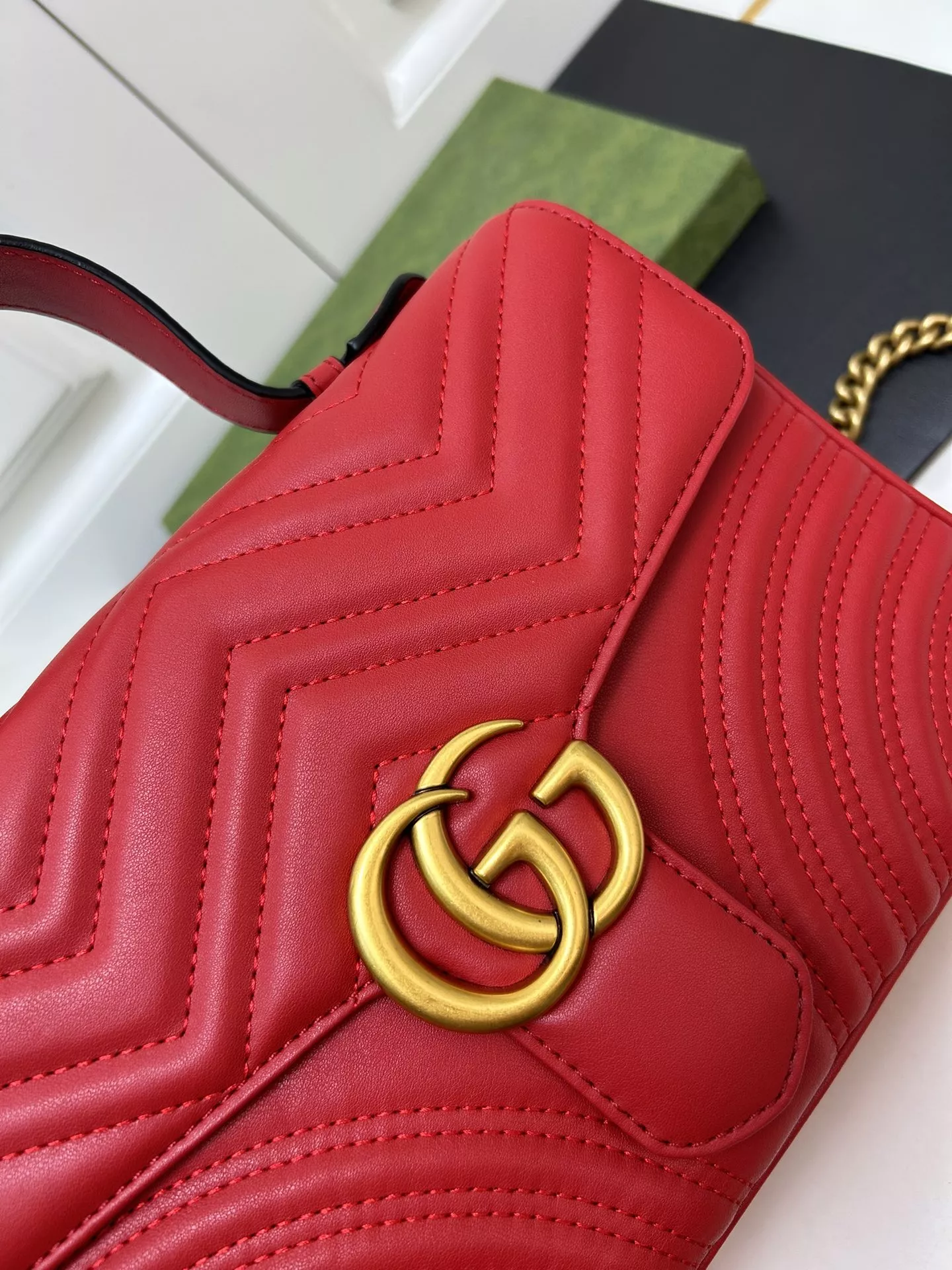 Gucci AAA Quality Messenger Bags For Women Unique 9137