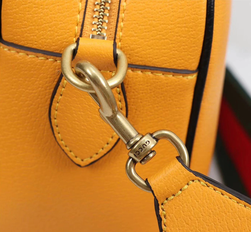 Gucci AAA Quality Messenger Bags For Women Unique 962