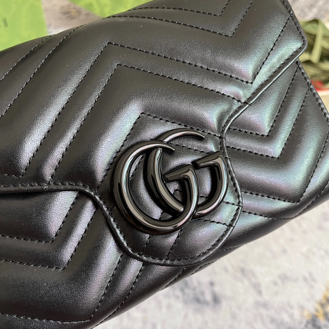 Gucci AAA Quality Messenger Bags For Women UrbanStyle 3822