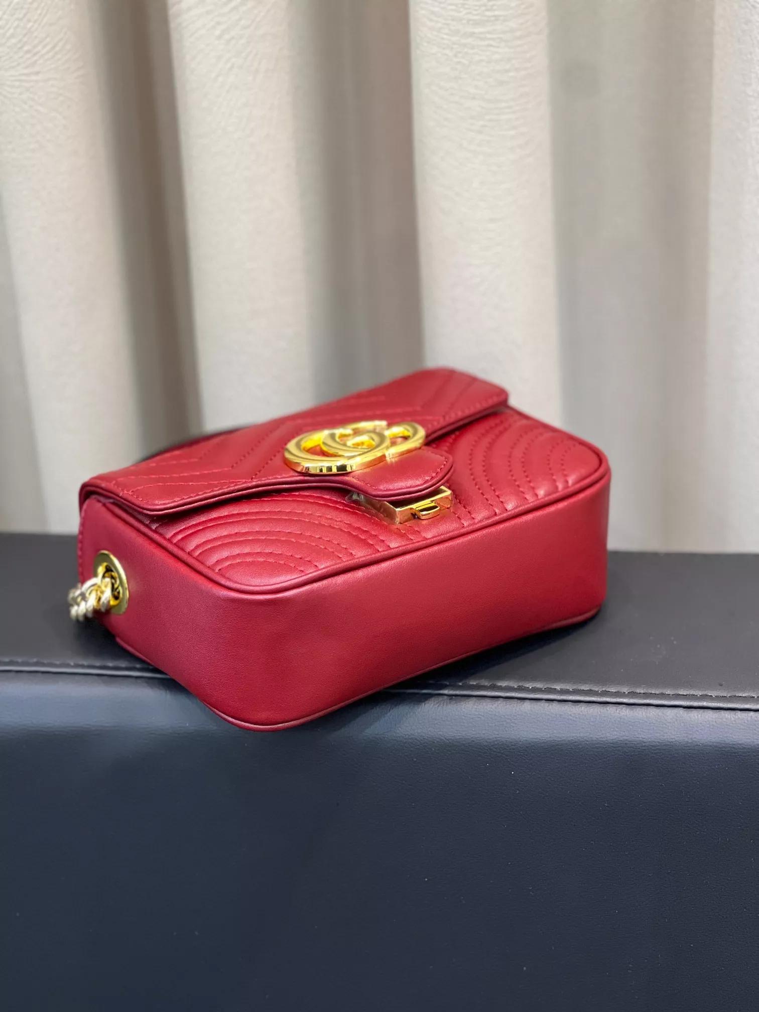 Gucci AAA Quality Messenger Bags For Women UrbanStyle 4111