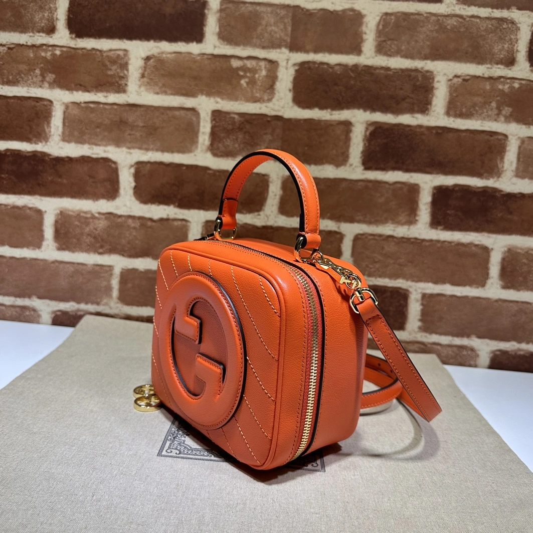 Gucci AAA Quality Messenger Bags For Women UrbanStyle 6202