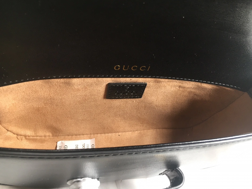 Gucci AAA Quality Messenger Bags For Women WellDesigned 5194