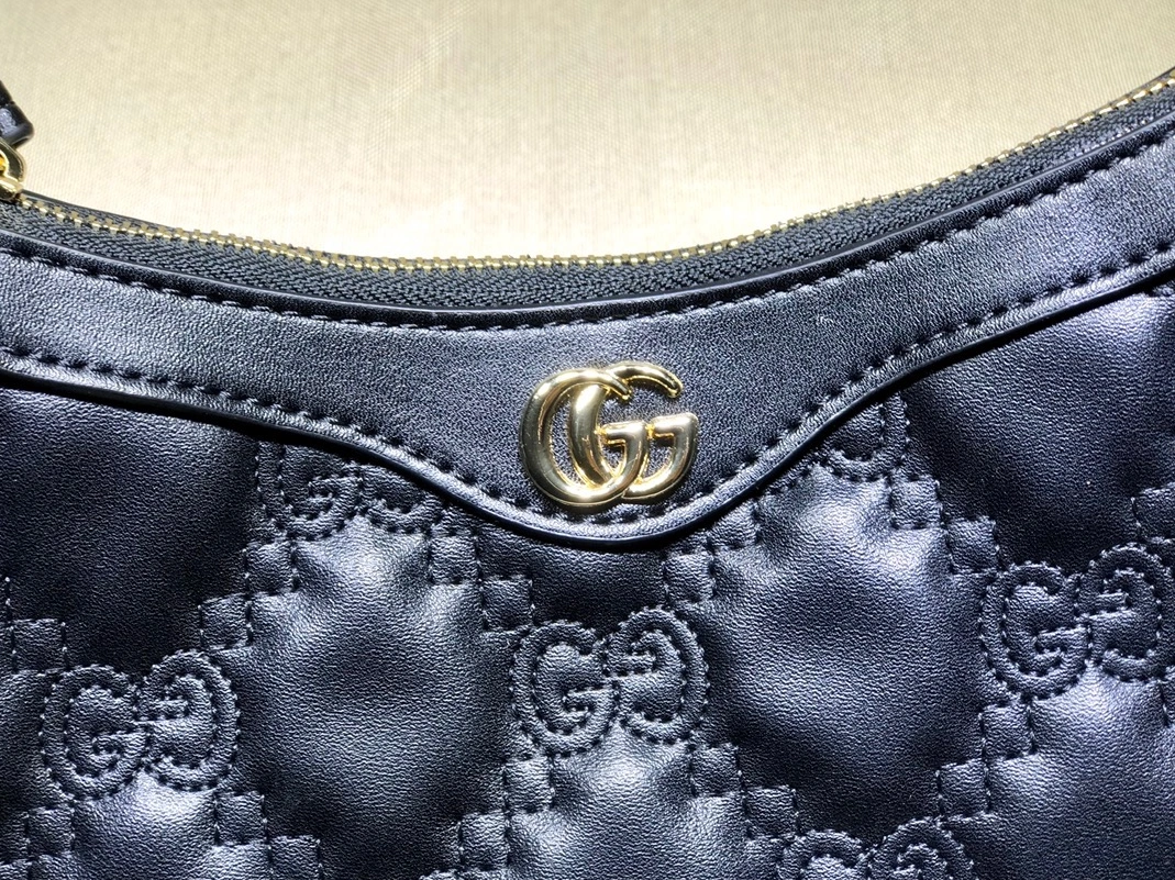 Gucci AAA Quality Messenger Bags For Women WellDesigned 711