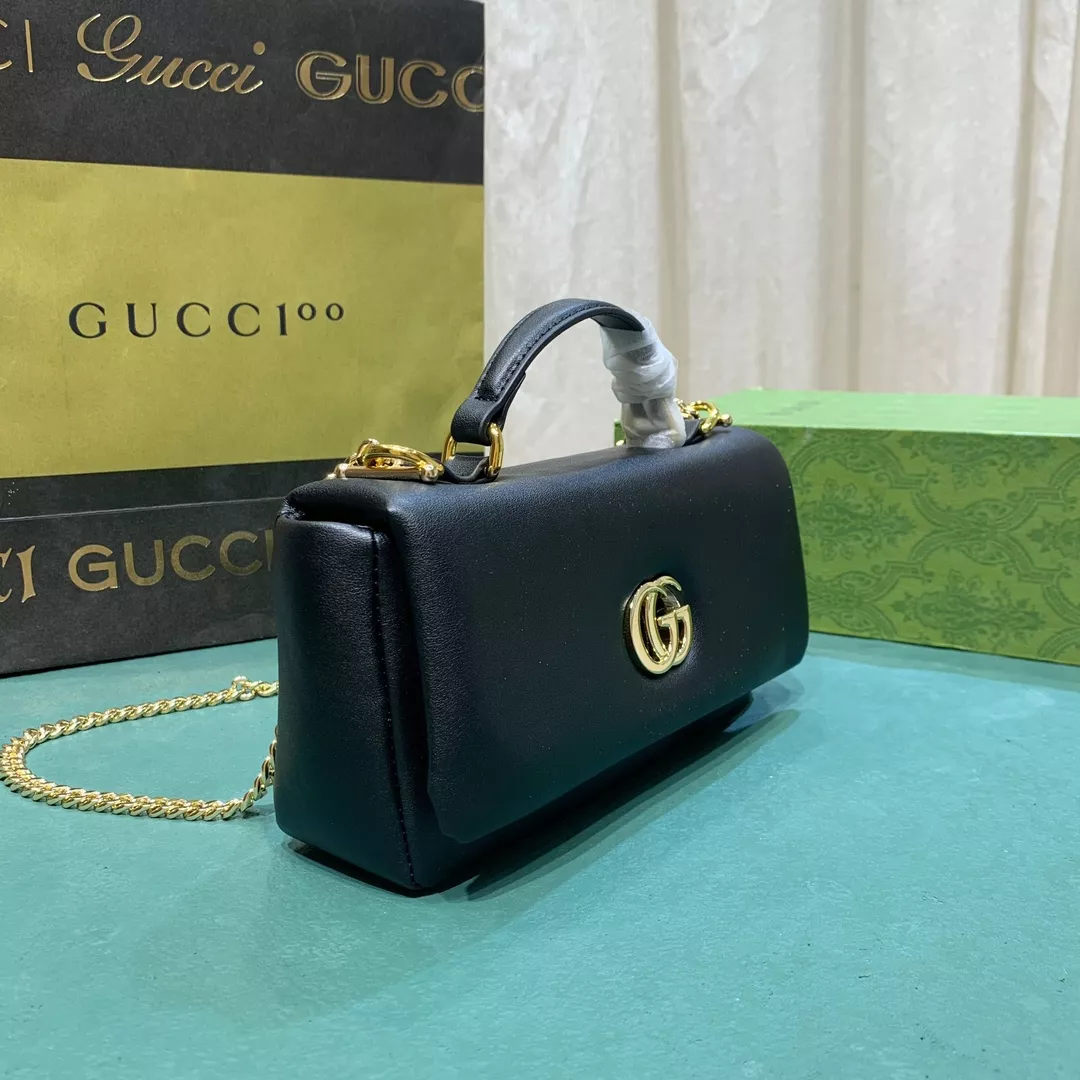 Gucci AAA Quality Messenger Bags For Women WellDesigned 7634