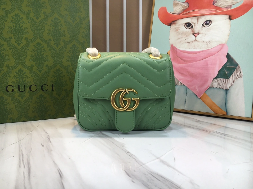 Gucci AAA Quality Messenger Bags For Women WellDesigned 8553