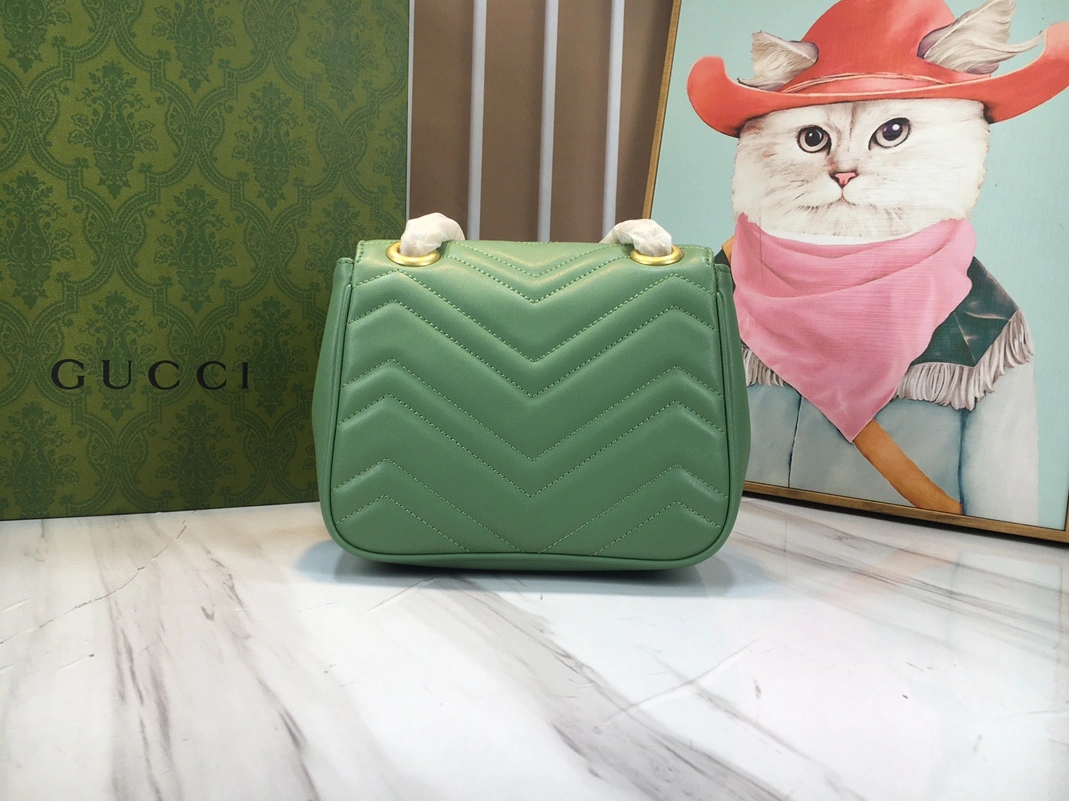 Gucci AAA Quality Messenger Bags For Women WellDesigned 8553